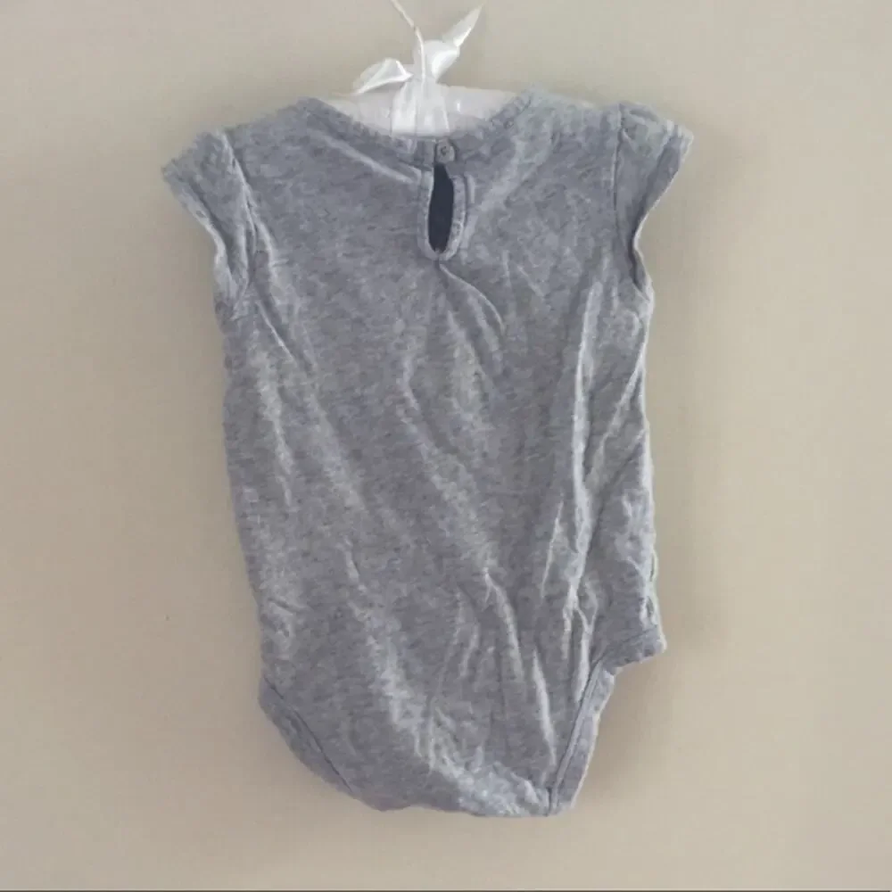 GAP baby gray